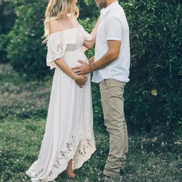 Babybauch-Kleid für Schwangerschaftsshooting