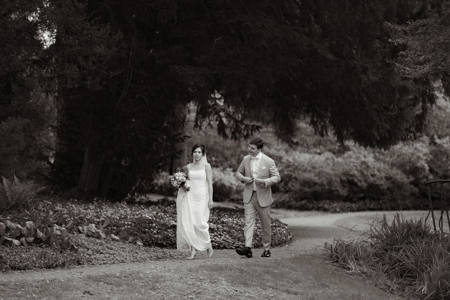 Benrath Schloss Hochzetisfotos Lin Hochzeitsfotograf