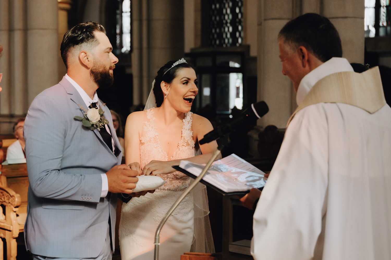 kirchliche Hochzeitsfotos in Viersen bei Lin Hochzeitsfotograf